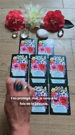 🔮🌈💯🎯💘🫶✨🎉 Je ne fais ni voyance privée ni retour affectif, je n'ai pas de prestation payante dans la voyance. Attention aux faux comptes, beaucoup copient mon profil en volant mon logo et mes vidéos... Méfie-toi des arnaques avec mon nom, mon logo et mes publications. Je n'ai aucune messagerie active sur Facebook et tiktok, je ne démarche donc jamais via les messageries ⚠️🙏 Mes oracles sont en vente dans ma boutique Etsy (le lien est dans mon profil), je ne demande JAMAIS de paiement par 
