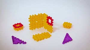 Waffle Blocks get the whole family creating! #ShareWhatsPossible #WaffleBlocks | Little Tikes