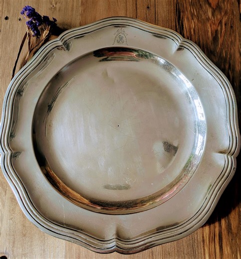 Antique Silver-plated Serving Platter With Monogram – Scalloped Edge Tray – Victorian French Country Décor – Vintage Silver Plate - Etsy