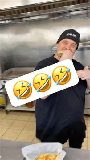 YOU KNOW WHAT PAL🤣🤣🤣#subscribe #eating #funny #food #shorts #cooking #comedy #pov