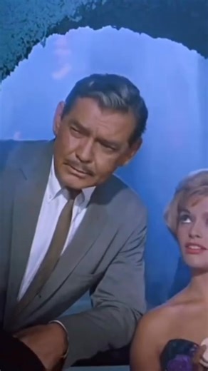 Sophia Loren & Clark Gable (It Started in Naples 1960)#sophialoren | Italian Craves