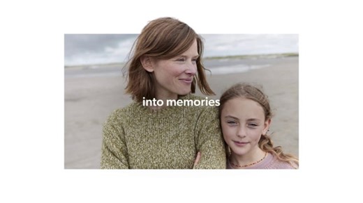 The little pieces of life add up to something beautiful. 👐 ❤️ Keep it protected with AAA Life Insurance. Learn more 👉 http://spr.ly/6189Ac2Hz. | AAA Northeast