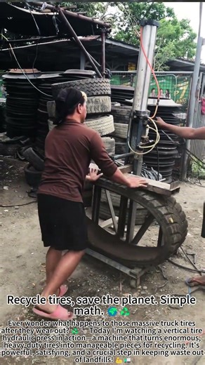 Hydraulic Tire Crusher: Recycling Power! ♻️🔧