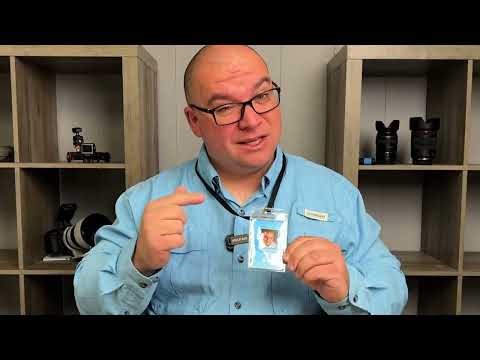 Id Card Badge Holder - Clear Vertical