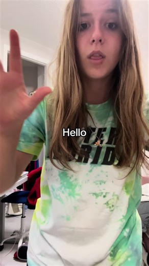 Crocheting a Pomni cosplay everyday - day nine!!! #tadc #pomni #crochet #cosplay #fyp @Glitch_Productions