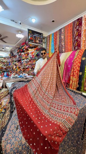 Best dupatta shop of Lajpat Nagar Delhi (its best dupatta shop) #arsilkdupattahub | AR Silk Dupatta Hub