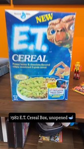 My 1982 original E.T. Cereal box, unopened, with the Michael Jackson narrated record album and poster offer. This is one of the holy grails of 80s cereal boxes 🥣 Did you ever have ET cereal? 👇 | That_80s_Dude