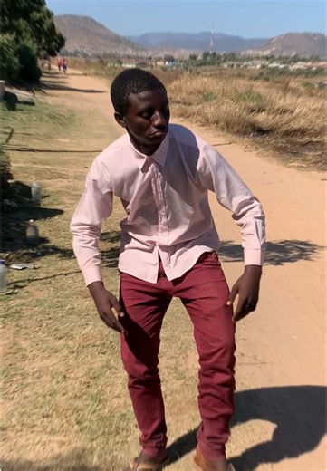 Yemi Alade's 'Johnny' Dance Moves Tutorial