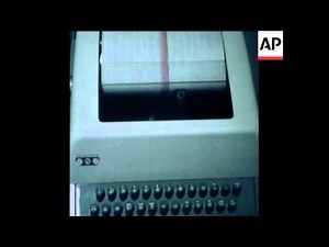 SYND 3 5 73 CHIMPANZEE IS TAUGHT TO USE COMPUTER IN ATLANTA