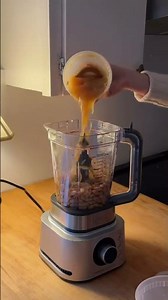 A very easy healthy way to use up leftover turkey (and use the carcass for the stock!)