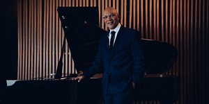 Billy Childs Releases 'The Winds of Change'