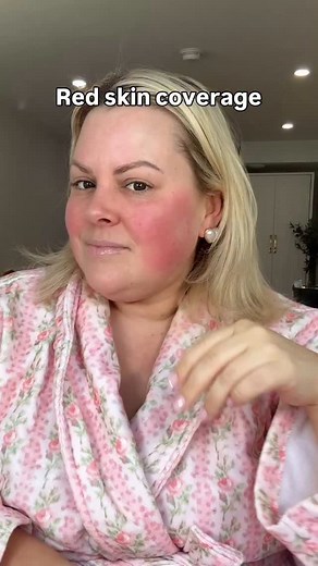 The thing that I really like about the @herocosmetics green colour corrector is that it turns beige, so that means I don’t even need to wear foundation which is exactly what I’m looking for #herocosmetics #redskin #makeuptutorial | Selena Marchand Makeup Artistry