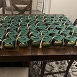 Colarr 100 Pack Graduation Cap Candy Box Graduation Party Favors Grad Gift Box with Gold Tassel Little Souvenir for Guest for Class of 2026 Party Supplies(Black, Red)