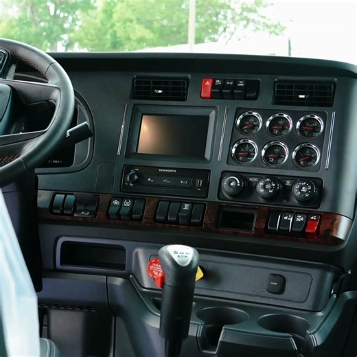 New Inventory Arrives Soon! 2027 Kenworth T680s (Automatic & Manual) & 2027 Volvo VNL 860s