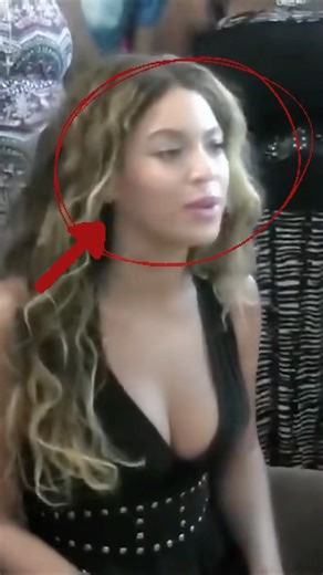 When the fans sing better than the singer 🤯 (Beyoncé) #Beyoncé #sing #the voice kids