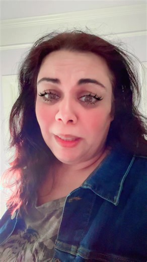 Fayrouz (@fayrouztiktokofficial)’s videos with original sound - Fayrouz