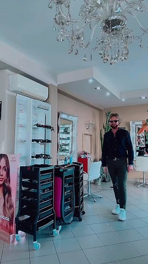 “Oggi il mio cervello ha deciso di scioperare senza preavviso.” 👍 | Marco Carlo Del Carlo