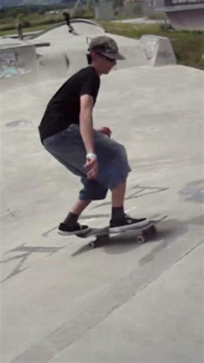 #retrocamera #sk8 #skateboarding