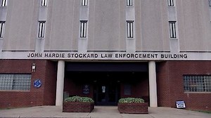 Watch City Confidential Season 12 Episode 8 - Secrets in a Small Town