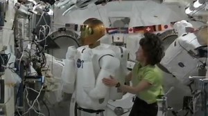 Robonaut 2 Joins ISS Crew