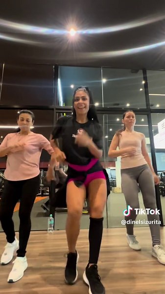 Cumbia Fácil y Divertida para Clases de Baile