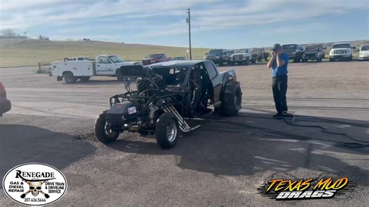 Eckhardt Racing in their truck called Inferno man this thing is awesome! Watch it run in our series June 13th-15th at Silverback Off-road Speedway! Renegade Off-Road & Driveline Repair Mud Racing Channel Silverback Offroad Speedway | Texas Mud Drags