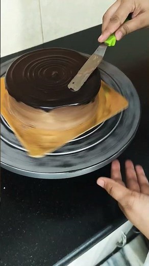 How to Make Perfect Swirls on Cake | Easy Piping Tips for Beginners | The Bakery Box