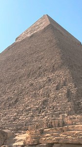 Step back in time and discover the ancient marvel of King Khafre's Pyramid, where mystery and grandeur meet under the Egyptian sun. Book your tour now and walk in the footsteps of pharaohs Step back in time and discover the ancient marvel of King Khafre's Pyramid, where mystery and grandeur meet under the Egyptian sun. Book your tour now and walk in the footsteps of pharaohs! . Follow: @egypttourguide.ahmed.waheeb 😊 ❤️ FOR MORE videos . . #egypt #uniquegypt #visitegypt #travelblogger #travelpho