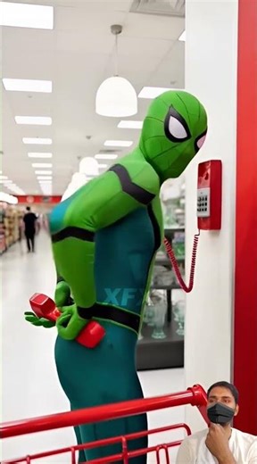 Vegan Spidey Shopping 💀 #marvel #spiderman #shorts