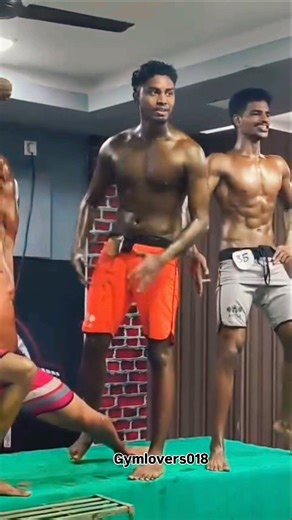 Tushar on Instagram: "Bro Confidence ☠️ Gym workout motivation content daily ❤️ Sigma male collections 💯 Subscribe us for amazing videos related to diet plan and fitness tips ✅️ #gymrats #aura #fitnessmodels #workout #bodybuilding #sigma #fitness #gymflex #gymlovers #gymlife"