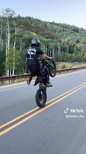 Mobbin #surron #72v #wheelie #fypシ #blowup @Colton.goff14