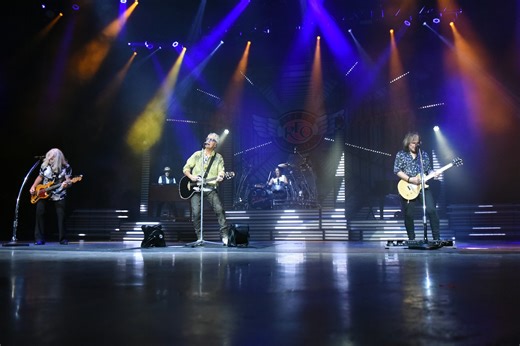 Classic rock band plays surprise reunion concert: ‘Everyone said ‘yes’ immediately’