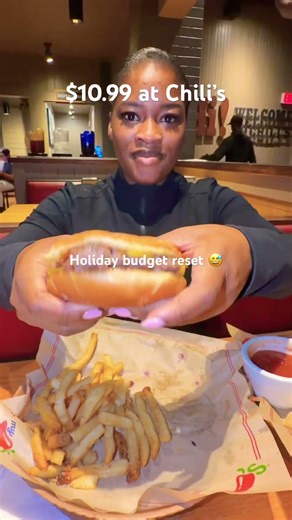 All this for $10.99 is wild! The 3 for Me deal at ‪@chilis‬ is officially the best budget 🤭 #chilis