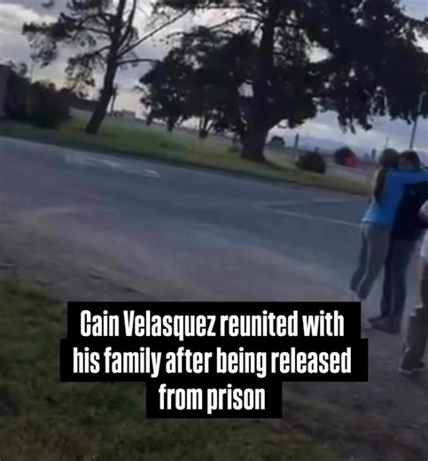 Former UFC heavyweight champion Cain Velasquez was released from prison today after being granted early parole. Here is a video of Cain with his family | Pro Wrestling World