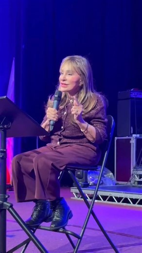 This is a new season! Keep the Lord in sight so He can keep you in pace 🙏🏻 | Dr Sharon Stone