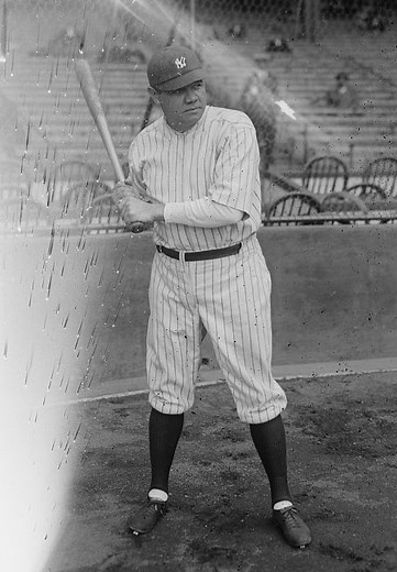 Was Babe Ruth right or left-handed? [2025] | QAQooking.wiki