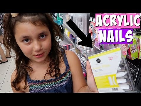 8 YEAR OLD GETS LONG ACRYLiC NAiLS