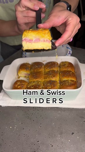 Delicious Ham and Swiss Sliders Recipe