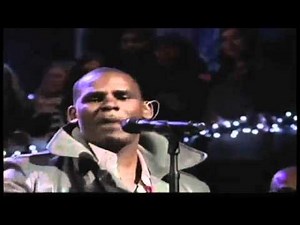 R Kelly - Number one hit LIVE