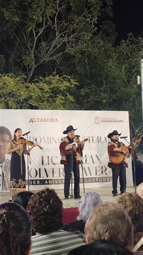 de Altamira Tamaulipas traigo esta alegre canción