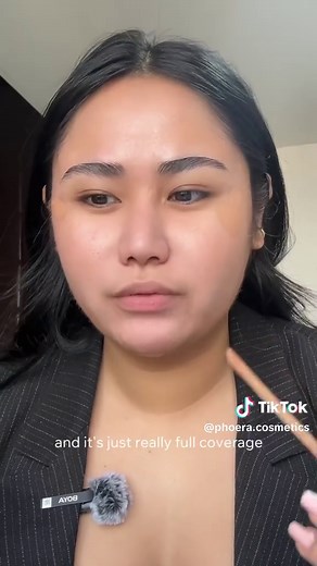 Transform Your Makeup Look with Phoera Cosmetics