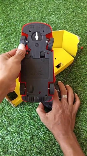 Unboxing and Testing RC Lighting McQueen No Talking