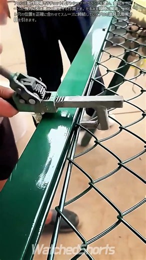 ラチェット治具を用いたネットフェンスの張力調整と安全な締結施工 #Worksite #SafetyFirst #FencingWork #ToolTips