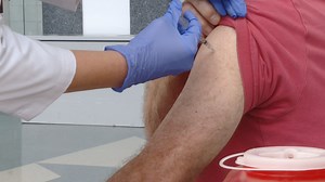 Vaccines remain effective against COVID, NYS study finds