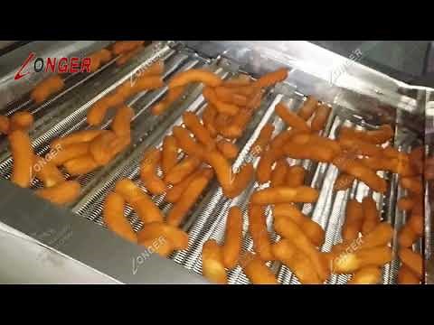 Commercial Continuous Conveyor Belt Fritters Deep Fryer Machine Is Working