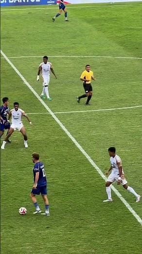 RAPIH SEKALI MAINNYA PSIM JOGJA & DEWA UNITED INI