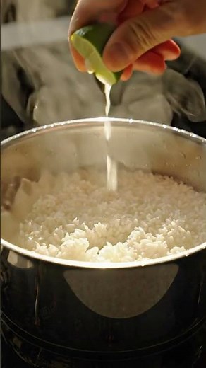 Cilantro Lime Rice – Easy Chipotle Copycat Recipe (5 Ingredients!)