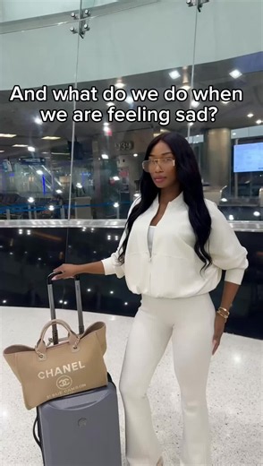Catch Flights Not Feelings: Miami Beach Travel Outfit Ideas