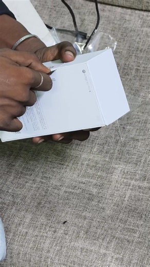 Moto Edge 60 Pro Customer's Unboxing... Mobile Guru Myanmar We serve with LOVE♥️ | Mobile Guru Myanmar