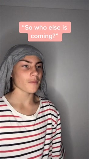 Instagram- camer0nlang • definition of a SIMP #fyp #funny #foryoupage